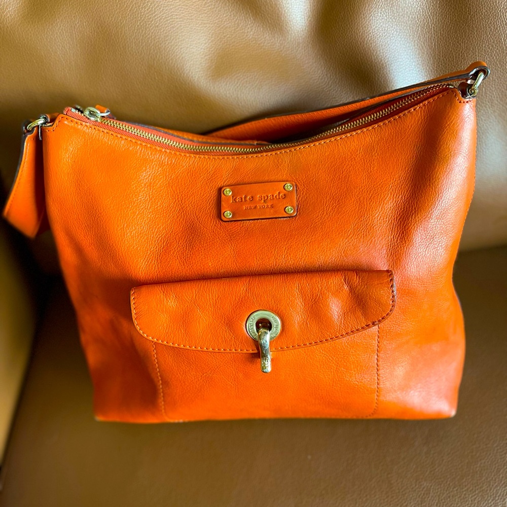 Kate Spade New York leather shoulder bag